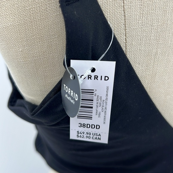 NWT’S Torrid smooth shape bra slightly padded no underwire. Black 38DDD - Picture 5 of 7
